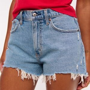 ABERCROMBIE CURVE LOVE HIGH RISE MOM SHORTS